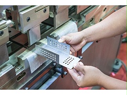 五金沖壓件加工廠，16種沖壓拉伸類型全套解答