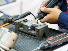 羅湖五金沖壓件加工廠，如何消除沖壓件的毛刺？