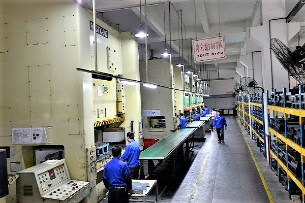 五金沖壓加工廠家-誠瑞豐