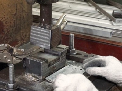 佛山?jīng)_壓件包含汽車覆蓋件嗎？