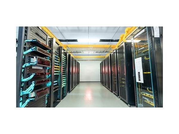 增城區鈑金加工廠的兩種常見機箱機柜生產 增城區鈑金加工廠的兩種常見機箱機柜生產