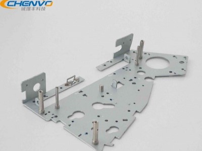 河北沖壓加工，汽車模具的設(shè)計(jì)特點(diǎn)